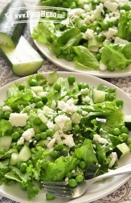 Our Green Salad with Peas recipe is full of healthy ingredients and flavor! #salads #greensalads #eatyourgreens #saladrecipes #vegetarian #vegetarianrecipes Low Fat Salads, Salad With Peas, Special Diet Recipes, Cholesterol Lowering, Pea Salad, Pea Recipes, Cooking For A Crowd, Main Dish Salads, Yummy Salad Recipes