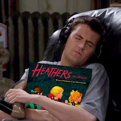 Heathers Aesthetic, Theatre Jokes, Heathers Movie, Headphones Aesthetic, Hiro Big Hero 6, Veronica Sawyer, Heathers The Musical, Theater Kid, Christian Slater