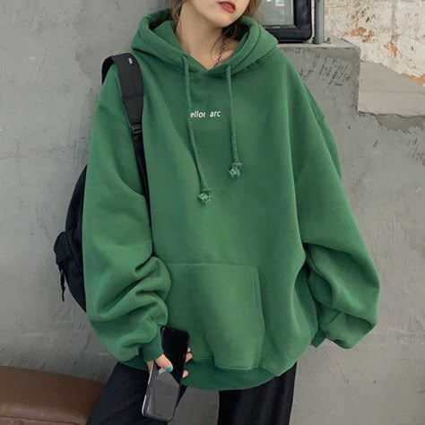 Green Hoodie Outfit, Oversized Hoodie Outfit, Baggy Hoodie, Hoodie Aesthetic, Korean Streetwear, Womens Sweatshirts Hoods, Popular Outfits, Style Hoodie, Hoodie Outfit