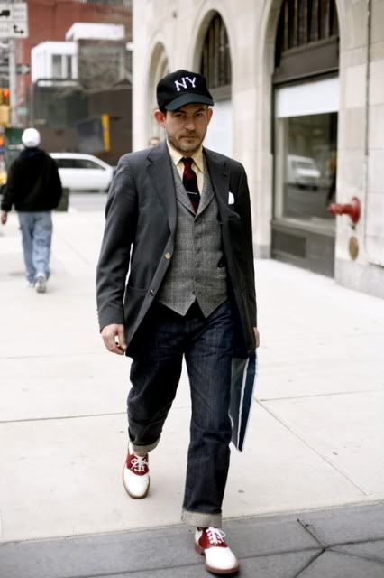 Mark McNairy The Sartorialist, Ivy Style, Wearing Style, Ageless Style, Men Street, Men's Wardrobe, Only Fashion, Street Chic, Streetwear Outfit