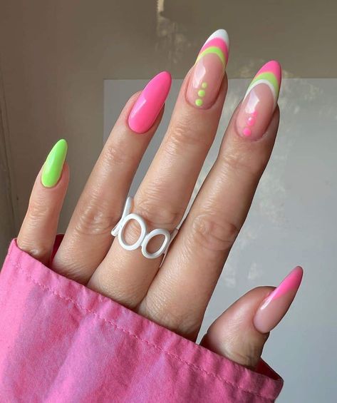 48 Hot and Trendy Summer Nail Designs to Upgrade your Nails Art For 2023 Short Pink Nails, Lime Green Nails, Cute Summer Nail Designs, Watermelon Nails, Summer Nail Designs, Bright Summer Nails, Summer Manicure, Trendy Nail Art Designs, Cute Summer Nails