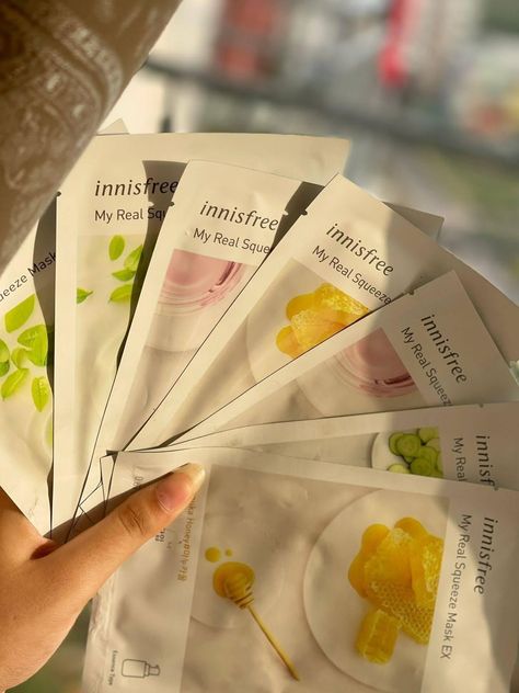 Essence Korean, Innisfree Skincare, Face Mask Aesthetic, Korean Face Mask, Mask Aesthetic, Hydrating Face Mask, Home Spa Treatments, Korean Face, Skin Care Face Mask