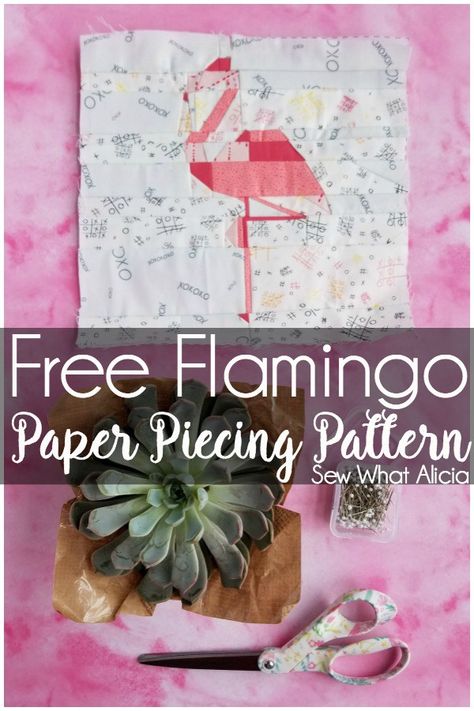 Flamingo Quilt Pattern Free, Flamingo Quilt, Beach Quilts, Quilting Easy, Improv Quilt, Beach Market, Foundation Paper Piecing Patterns, Pieced Quilts, Paper Pieced Quilt