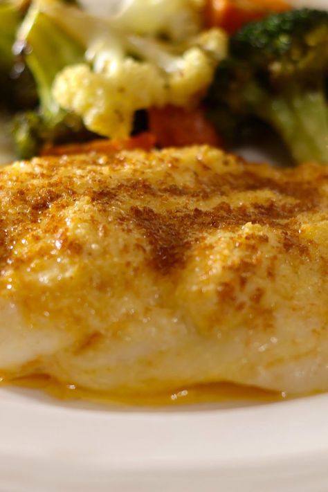 Orange Roughy Recipes Baked Fish, Cooking Orange Roughy, How To Cook Orange Roughy, How To Cook Orange Roughy Fish, Fried Orange Roughy, Recipes For Orange Roughy Fish, Orange Roughy Recipes Baked Healthy, Orange Ruffy Recipes, Air Fryer Orange Roughy