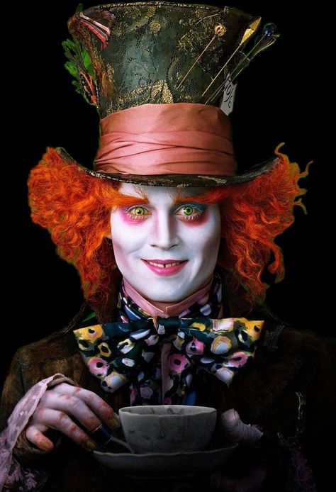 Mad Hatter Makeup, Johnny Depp Mad Hatter, Mad Hatter Halloween Costume, Mad Hatter Cosplay, Games Tattoo, Wonderland Makeup, Johnny Depp Characters, جوني ديب, Mad Hatter Costume