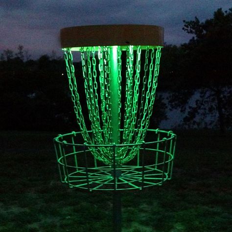 light up disc golf basket lights Diy Frisbee, Disc Golf Humor, Golf Card Game, Golf Games, Disc Golf Gifts, Disc Golf Bag, Disc Golf Basket, Disc Golf Cart, Golf Photography