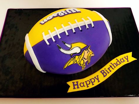 Vikings Football Cake Vikings Football Cake, Vikings Birthday Cake, Minnesota Vikings Cake, Vikings Cake, Viking Cake, Viking Birthday, Boy Cakes, Football Cake, Vikings Football