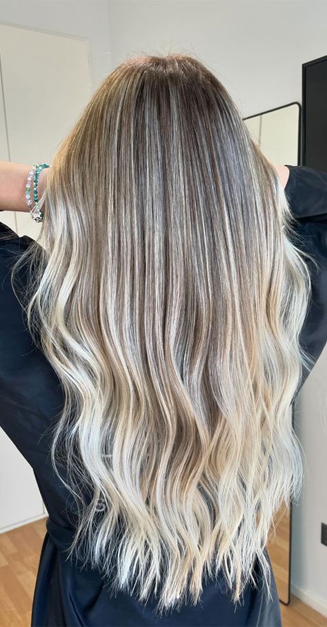 cream vanilla balayage, hair, balayage hair color, balayage hair dark, balayage hair blonde, blonde balayage hair, balayage hair brown, balayage hair vs highlights, balayage hair blonde, balayage hair color ideas, brunette balayage ideas Blonde Balayage Bridal Hair, Vanilla Balayage, Heavy Balayage, Vanilla Blonde Balayage, Soft Blonde Highlights, Cream Blonde Hair, Balayage Hair Colour, Cream Blonde, Dark Balayage