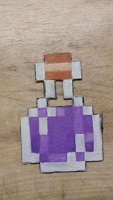 Minecraft Drawings Pixel, Cardboard Minecraft, Cottagecore Bedroom Ideas, Painting Minecraft, Minecraft Drawings, Pixel Drawing, Pixel Art Characters, Pix Art, Minecraft Pixel Art