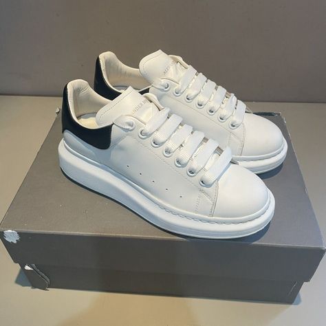 Alexander Mcqueen Trainers - White Size: Us 9 Used - Never Used Comes With Original Box And Dust Bag Alexander Mcqueen Trainers, White Fashion Sneakers, White Platform Sneakers, Mcqueen Sneakers, Alexander Mcqueen Sneakers, Alexander Mcqueen Shoes, High Heel Sneakers, Black Luxury, Platform Sneakers