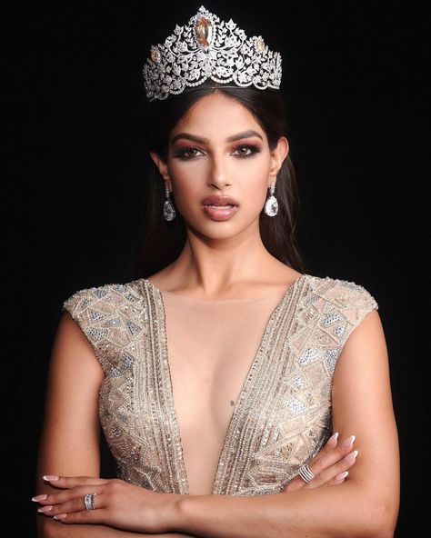 Harnaaz Sandhu Miss Universe, Mis Universe, Harnaaz Kaur Sandhu, Miss Universe 2000, Harnaaz Sandhu, Miss Universe India, Miss India, 12 December, Miss Universe