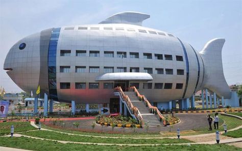 Fish-shaped Building Inaugurated in Hyderabad, India via Mental Flowers: Designed by the National Fisheries Development Board. Image by Noah Seelam. Crazy Houses, Unusual Buildings, Unusual Homes, Interesting Buildings, Amazing Buildings, Unique Buildings, Development Board, Unique Houses, Pictures Of The Week