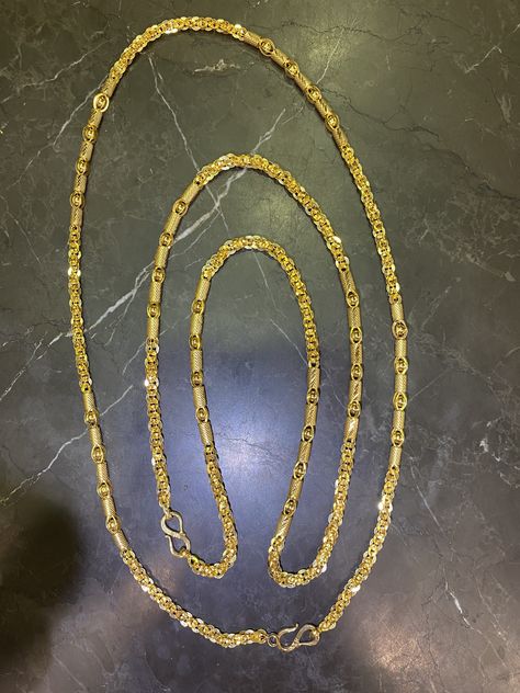 Gold chain, dubai sitara model. Latest Gold Necklace, Dubai Gold Bangles, Thali Chain, Gold Necklace Design, Baby Jewelry Gold, Gold Neck Chain, Rose Gold Jewelry Set, Dubai Gold Jewelry, Mangal Sutra