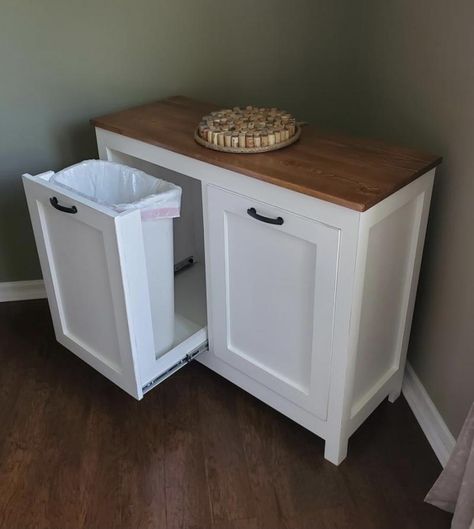 Dog Projects Diy, Hidden Trash Can Kitchen, Hide Trash Cans, Appliance Storage, Update Kitchen, Recycling Storage, Trash Storage, Trash Can Cabinet, Household Help