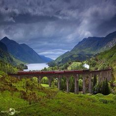 Life is a journey with problems to solve, lessons to learn, but most of all, experience to enjoy ✨✨ Glenfinnan Viaduct, Scotland, picture by @cloud_kyiv ✨✨ Glenfinnan Viaduct, Highland Scotland, Places In Scotland, Scottish Castles, Scottish Landscape, Jules Verne, England And Scotland, Life Is A Journey, Isle Of Skye