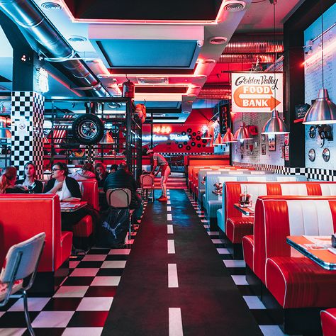 Diner Aesthetic, 50s Aesthetic, Small Restaurant Design, Restaurant Cleaning, 50s Diner, Vintage Diner, Retro Cafe, Retro Diner, Fotografi Vintage