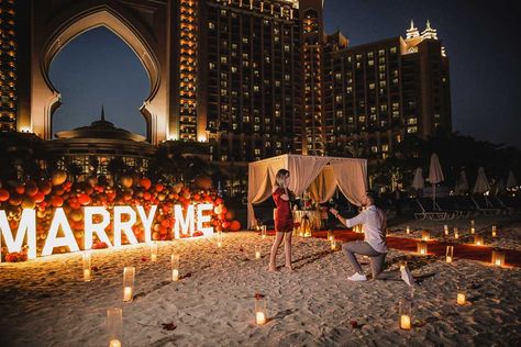 Dubai Proposal, Dubai Location, Places To Propose, Engagement Proposals, Tallest Building In The World, Best Places To Propose, Dubai Garden, Dubai Beach, Dubai Wedding