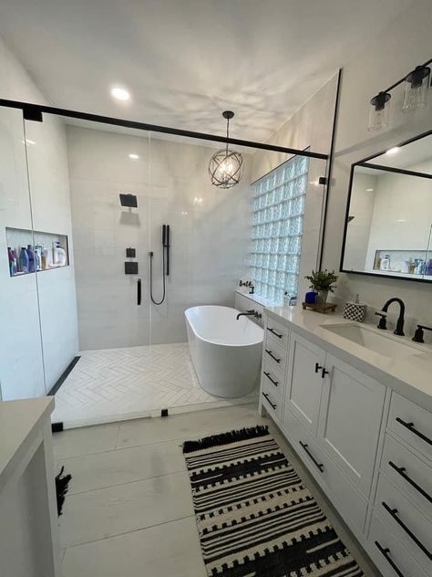 Tub In Shower, Split Bathroom, Large Bathroom Remodel, 2024 Bathroom, Small Bathroom Design Ideas, Wet Room Bathroom, Bathroom Redecorating, Makeover Bathroom, New Bathroom Designs