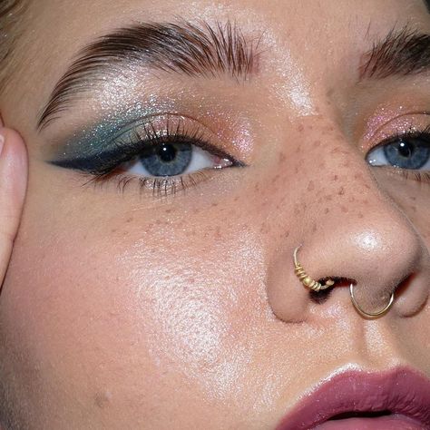 Septum Piercing Aesthetic, Piercing Aesthetic, Face Piercings, Chic Makeup, Makeup Help, Swag Makeup, Beautiful Eye Makeup, Favorite Makeup Products, Makeup Eye Looks