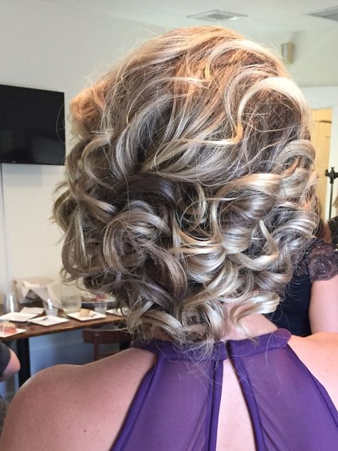 best updo for shoulder length hair. this was my bridesmaid updo by Kellie at Salon 717 in lancaster, PA. #salon717 #bridesmaidupdo Bride Hair And Makeup, Curly Hair Headband, Chignon Updo, Bridesmaid Updo, Wedding Hairstyles For Medium Hair, Medium Length Curly Hair, Bridesmaid Hair Medium Length, Makeup Trial, Mother Of The Bride Hair