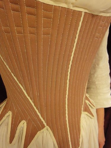 Festive Attyre: 1790 stays 1780s Stays, Best Corset, 18th Century Dress, Patterns Of Fashion, 18th Century Costume, Corset Pattern, Vintage Corset, Century Clothing, Some Body