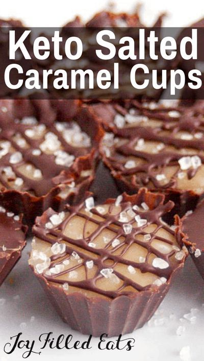 Salted Caramel Cups - a soft caramel center enrobed in dark chocolate w/the ideal sweet to salt ratio. Low carb, sugar free, grain free, gluten free, THM S. Keto Salted Caramel, Caramel Cups, Keto Quiche, Low Carb Candy, Low Carb Backen, Desserts Keto, Postre Keto, Keto Christmas, Keto Candy