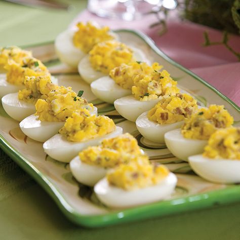 Blue Cheese Deviled Eggs, Buffalo Deviled Eggs, Southern Deviled Eggs, Hot Cocoa Mix Recipe, Deviled Eggs Recipe Classic, Bake Mac And Cheese, Bacon Deviled Eggs, Leftover Ham Recipes, Paula Deen Recipes