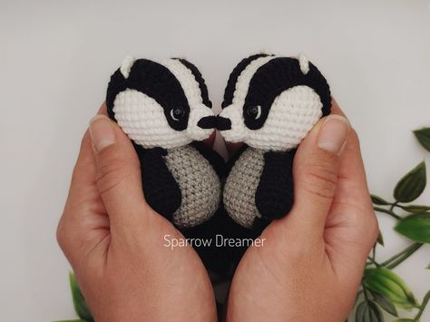 Badger Crochet Pattern, Crochet Badger, Mini Forest, Miniature Animals, Forest Animals, Pattern Crochet, Crochet Patterns Amigurumi, Crochet Animals, Badger