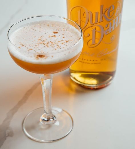 Caramel Pumpkin Pie Cocktail Recipe - Her Recipe Expert Salted Caramel Whiskey, Caramel Pumpkin Pie, Caramel Blondies, Pecan Syrup, Butter Pecan Syrup, Holiday Margaritas, Caramel Blondie, Caramel Pumpkin, Apple Cider Cocktail