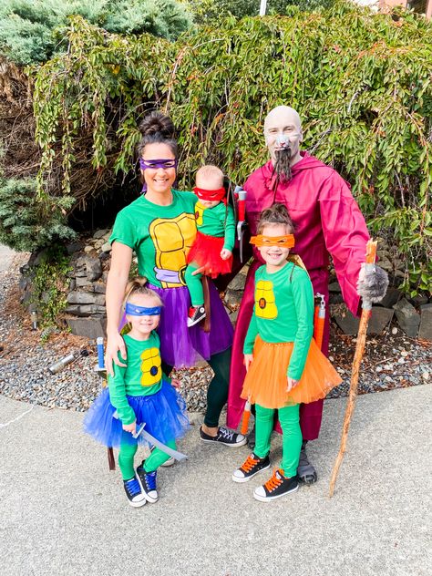 Family Ninja turtles hallowren costumes Ninja Turtle Costume, Turtle Costumes, Family Costumes, Family Halloween Costumes, Ninja Turtle, Family Halloween, Ninja Turtles, Turtles, Halloween Costumes