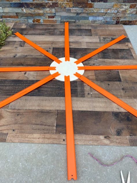 Diy Race Track, Crafts Thanksgiving, Dollar Tree Pumpkins, The Shabby Tree, Pumpkin Uses, Shabby Tree, Rustic Crafts, Wooden Knobs, Dollar Tree Diy Crafts