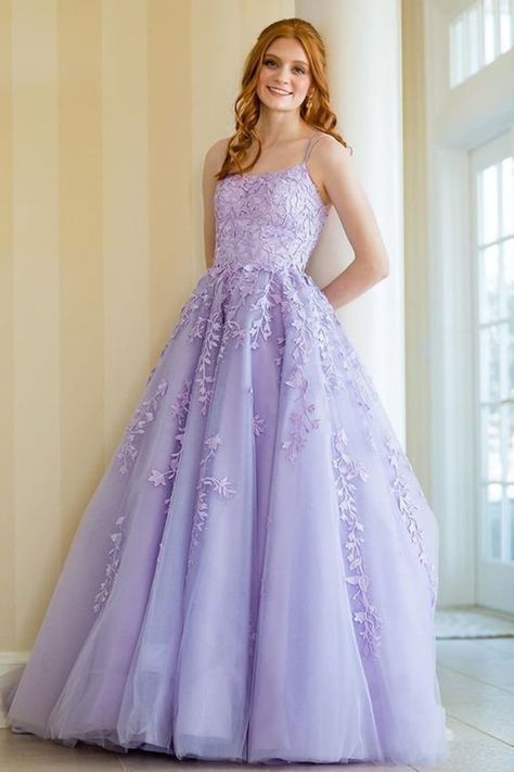 Lilac Color Wedding Dresses, Luxury Lavender Fitted Ball Gown, Luxury Fitted Lavender Ball Gown, Lavender Sweet 16 Dresses No Puff8bess, Yule Dress, Fairytale Outfits, Gaun Tulle, Lilac Prom Dress, Winter Formal Dress