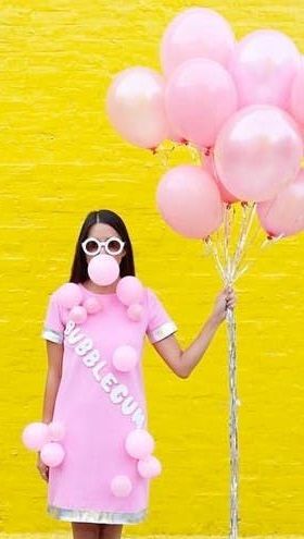 Bubblegum Halloween Costume, Diy Karneval, Costumes Faciles, Original Halloween Costumes, Creative Halloween Costume Ideas, Amazing Halloween Costumes, Fairy Halloween Costumes, Halloween Tags, Easy Costumes