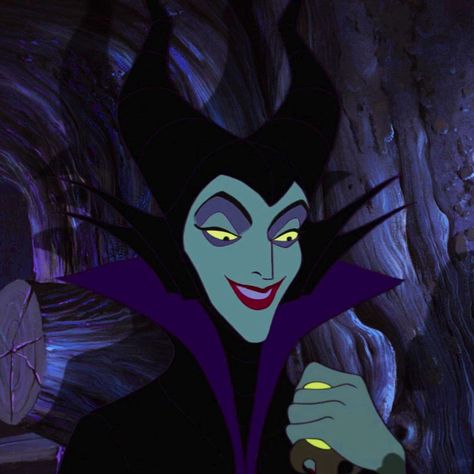 Cartoon Maleficent, Maleficent 2, Sleeping Beauty Maleficent, Disney Aladdin, Apple Watch Faces, Evil Queen, Disney Kids, Maleficent, Long Live