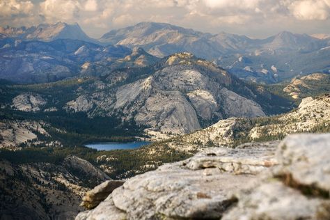 Backpack Sunrise Lakes to Clouds Rest, Yosemite Yosemite Backpacking, National Park Hikes, Backpacking Backpack, Find Your Dream Job, Tuolumne Meadows, Sunrise Lake, Hiking Photography, Kayak Trip, Yosemite Valley