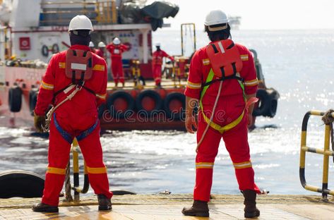 Rig Workers, Oil Rig Workers, Oil Rig Offshore, Offshore Oil Rig Video, Oil Field Worker, Offshore Oil Rig Workers, Gas Work, Drilling Engineering Oil Rig, Water Well Drilling Rigs