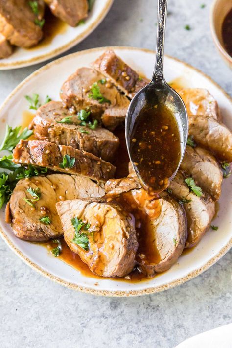 Honey Garlic Instant Pot Pork Tenderloin makes the best tender and juicy pork tenderloin with a mouthwatering honey garlic sauce. This pork tenderloin recipe is so easy to make in your Instant Pot! Cook from fresh or frozen. Instant Pot Pork Loin Recipe, Pressure Cooker Pork Tenderloin, Instant Pot Pork Tenderloin, Honey Garlic Pork, Pressure Cooker Pork, Juicy Pork Tenderloin, Cooking A Roast, Tenderloin Recipe, Honey Garlic Sauce