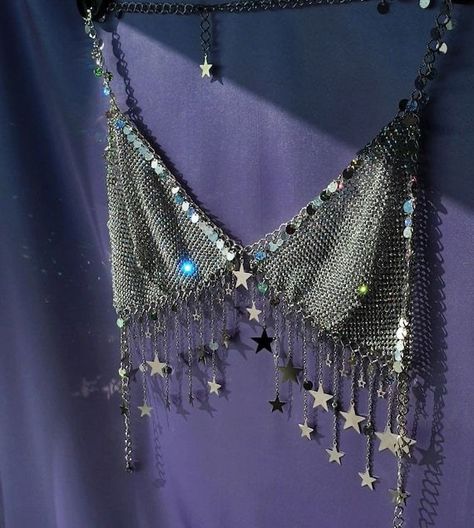 Cool Outfits For Concerts, Bling Aesthetic Outfit, Star Corset Top, Glitter Grunge Outfit, Sun And Moon Rave Outfit, Starcatcher Tour Outfits, Midnight Inspired Outfits, Gaga Inspired Outfits, Sparkly Rave Outfits