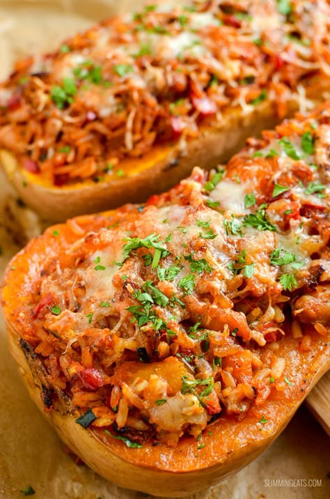 Chicken Stuffed Butternut Squash Recipes, Chicken With Dumplings, Spicy Chicken And Rice, Butternut Squash Stuffed, Stuffed Butternut, Butternut Recipes, Butternut Squash Recipe, Stuffed Squash, Quick Healthy Lunch