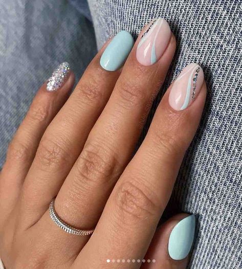 Short Nails for Summer: Trends You Can’t Miss! – best 4 crafts.com Short Nails For Summer, Short Summer Nails, Nails For Summer, Ten Nails, Nail Board, Nail Tape, Nude Nail Designs, Trend 2024, Dotting Tool