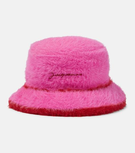 Le Bob Neve Faux Fur Bucket Hat in Pink - Jacquemus | Mytheresa Pink Bucket Hat, Fur Bucket, Faux Fur Bucket Hat, Fur Bucket Hat, Pink Sale, Pink Hat, Logo Embroidery, French Fashion, Pink Fabric