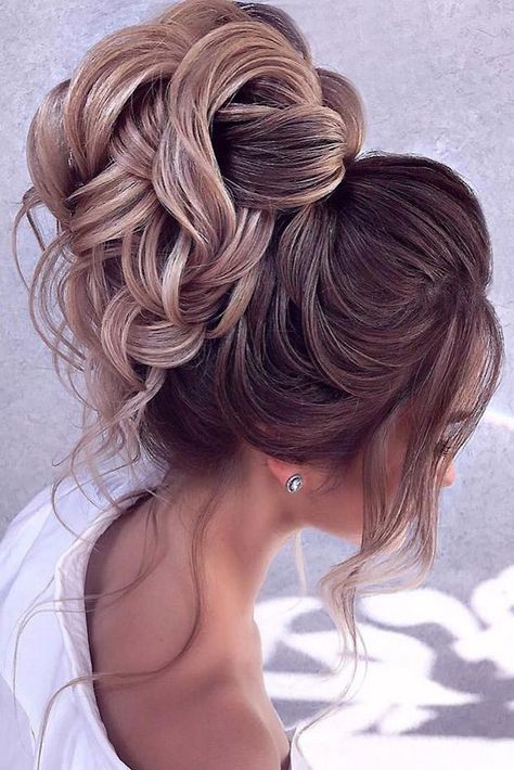 romantic bridal updos wedding hairstyles high with loose curls for lond hair elstilela Romantic Bridal Updos, Bridal Updos, Hair Updos Tutorials, Romantic Hairstyles, Bridal Hair Updo, Peinados Fáciles Para Cabello Corto, Wedding Hair Inspiration, Bridal Updo, Wedding Hairstyles Updo