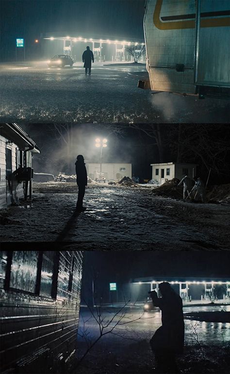 Prisoners by Roger Deakins Cinematography Shots, Prisoners 2013, Cinematography Composition, Cinematography Lighting, Beautiful Cinematography, Roger Deakins, Filmmaking Inspiration, Filmmaking Cinematography, Denis Villeneuve