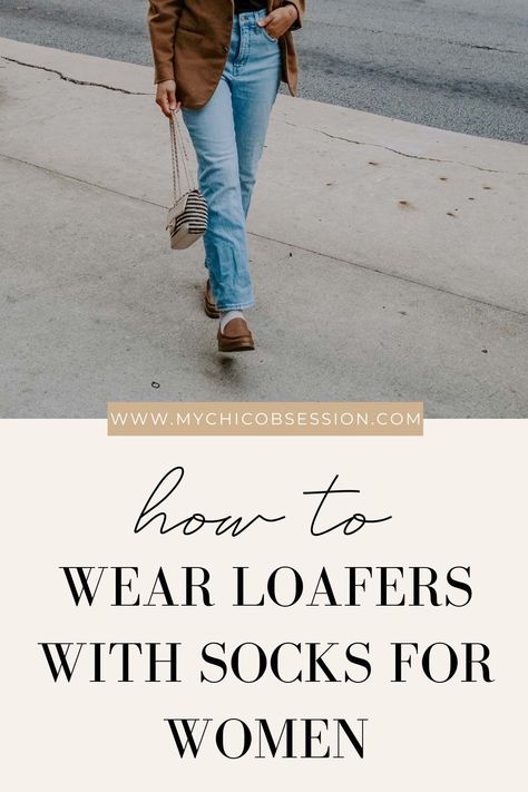 Loafers With Socks Women Work, Loafers Socks Women, Brown Loafers With Socks, How To Wear Socks With Flats, Socks In Loafers, Loafers With Socks And Jeans, How To Wear Socks With Loafers Women, Wearing Loafers Outfit, How To Wear Loafers With Socks