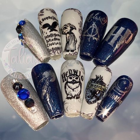 ✨🪄 Step into the Wizarding World with these enchanting Harry Potter-themed nails! From #Hedwig to #Hogwarts, these designs are pure magic. 💫 Whether you're a #Gryffindor, #Slytherin, #Hufflepuff, or #Ravenclaw, show off your house pride with style! ✨ I love using mixed mediums like chrome stamping, watercoloring, and crystals to create unique, eye-catching designs! 🌟 Want to learn how to create your own bespoke nails? Join my online workshops and unleash your creativity! I use a wide range ... Ravenclaw Nail Art, Ravenclaw Nails, Harry Potter Nails Designs, Harry Potter Nail Art, Harry Potter Nails, Gryffindor Slytherin, Claw Nails, Edgy Nails, Nail Length