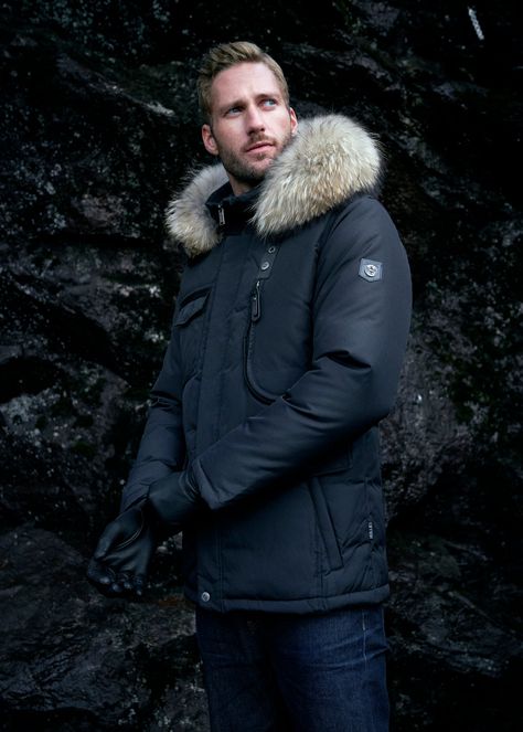 HOLLIES - LIVIGNO MEN BLACK/NATURE - DOWN JACKET — Hollies.se Black Nature, Jacket Store, Jacket With Fur, Man Down, Fur Hood, Shearling Jacket, Faux Fur Jacket, Short Jacket, Light Jacket