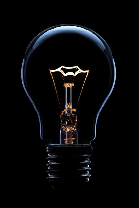 Light Bulb Art, Amoled Wallpapers, Hd Wallpaper Android, Glass Photography, Black Paper Drawing, Object Photography, Black Phone Wallpaper, Creative Photography Techniques, Bird Wallpaper