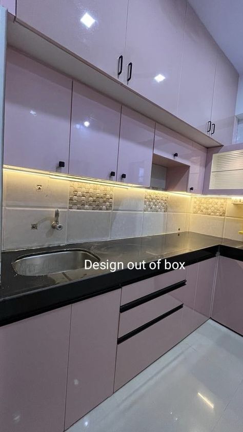 Kitchen designs ideas Pink Modular Kitchen Design, Baby Pink Kitchen, L Shaped Kitchen Interior, Small Kitchen Modular Design, Cupboard Work, L Shape Kitchen Design, Latest Modular Kitchen Design, L Shaped Modular Kitchen, L Shaped Kitchen Designs