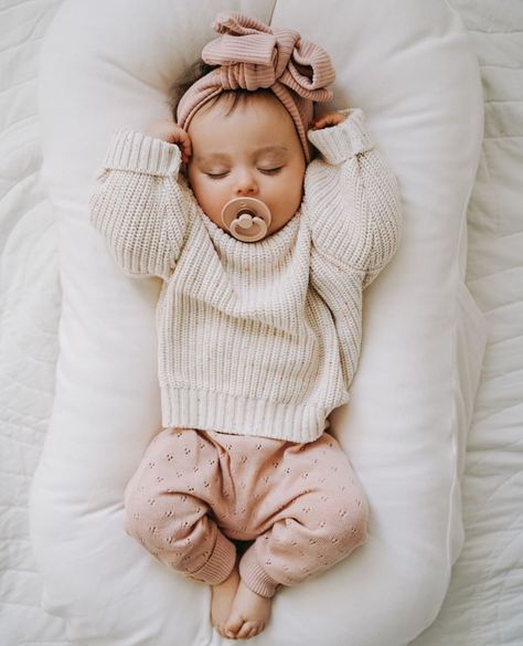 Lovely Photo, Pointelle Knit, Newborn Outfit, Knit Leggings, Baby Outfits Newborn, Baby Outfits, Baby Photoshoot