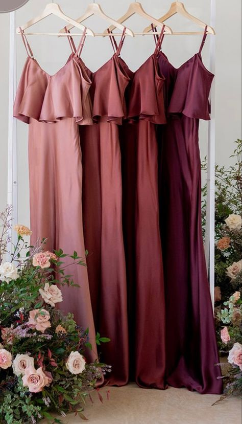 Berry Bridesmaid Dresses, Wine Color Bridesmaid Dress, Bridesmaid Dress Color Schemes, Midi Satin Dress, Wine Bridesmaid Dresses, Floral Bridesmaids, Dusty Pink Bridesmaid Dresses, Classic Gown, Mauve Bridesmaid